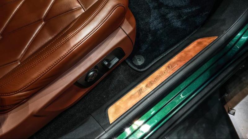 Maserati Levante Antinori wood